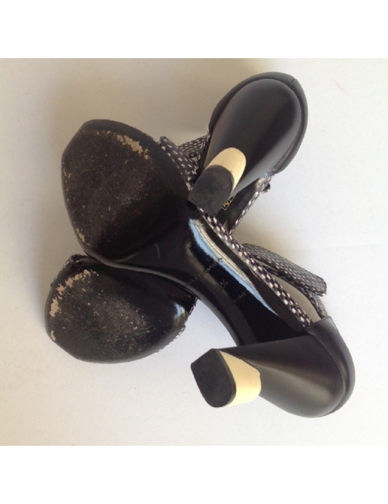 Sandales hautes python noir et blanche BALENCIAGA T38,5