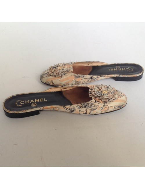 Sandales plates CHANEL T37.5 