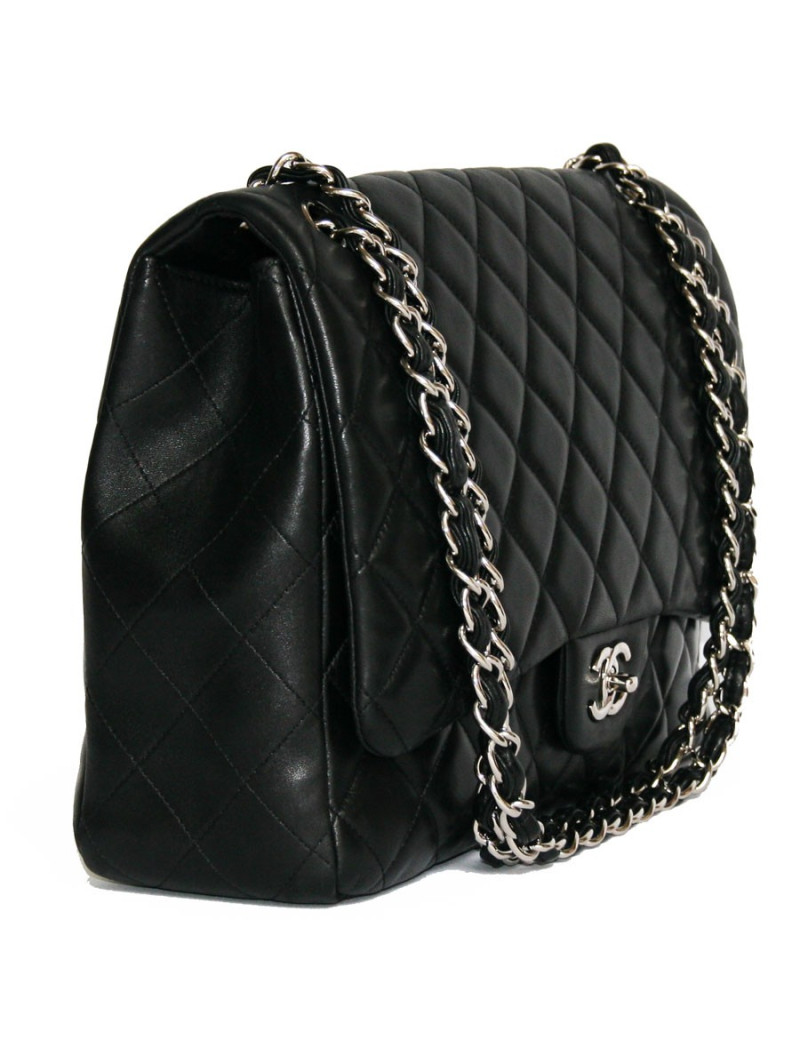 Sac CHANEL Maxi Jumbo cuir d'agneau lisse noir