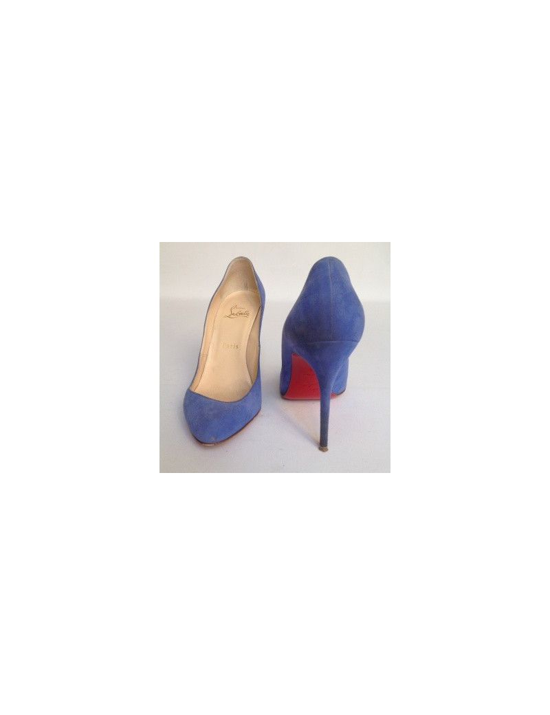Escarpins modèle 'Corneille' CHRISTIAN LOUBOUTIN en daim bleu T37,5