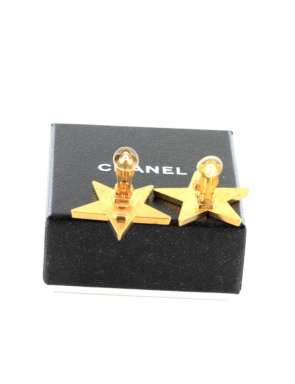 clips CHANEL , étoiles bleues