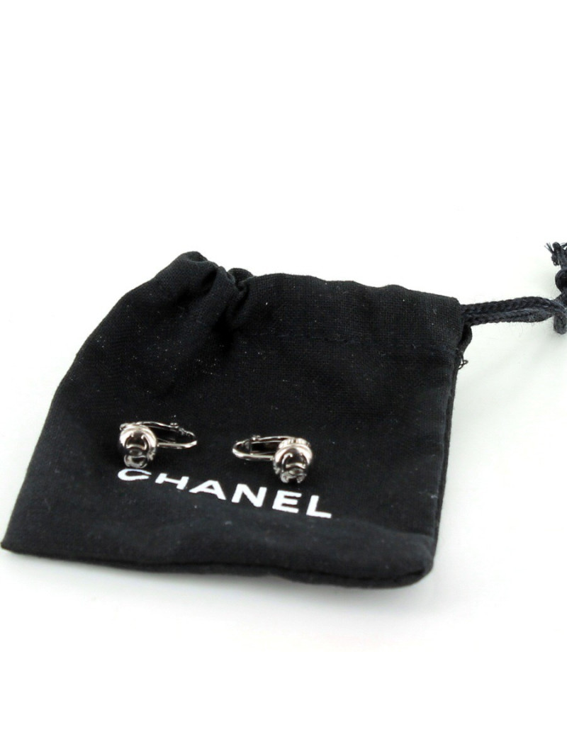 clips d'oreille Chanel  