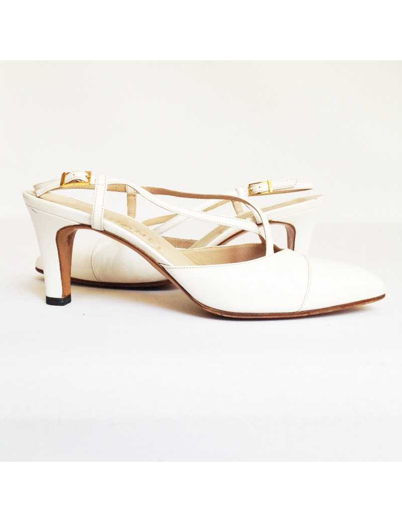 Escarpins CHANEL blanc