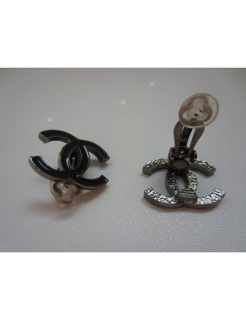 Clips CC noir CHANEL