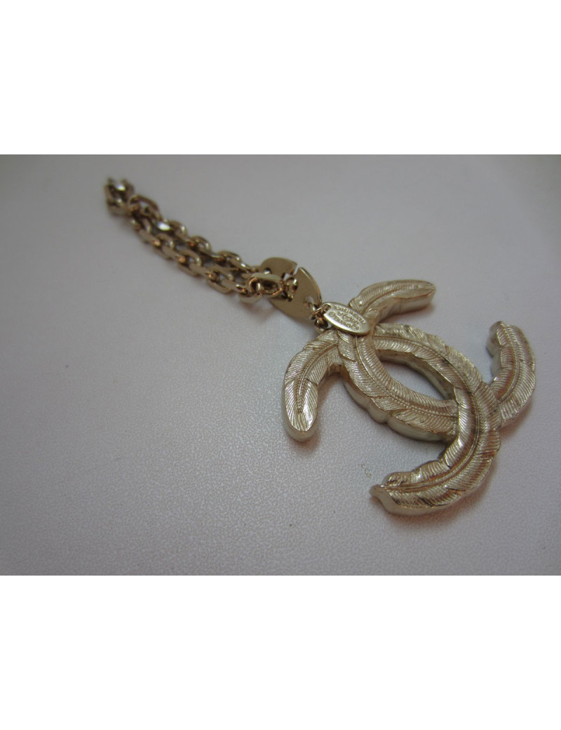 Porte-clé CC plumes CHANEL