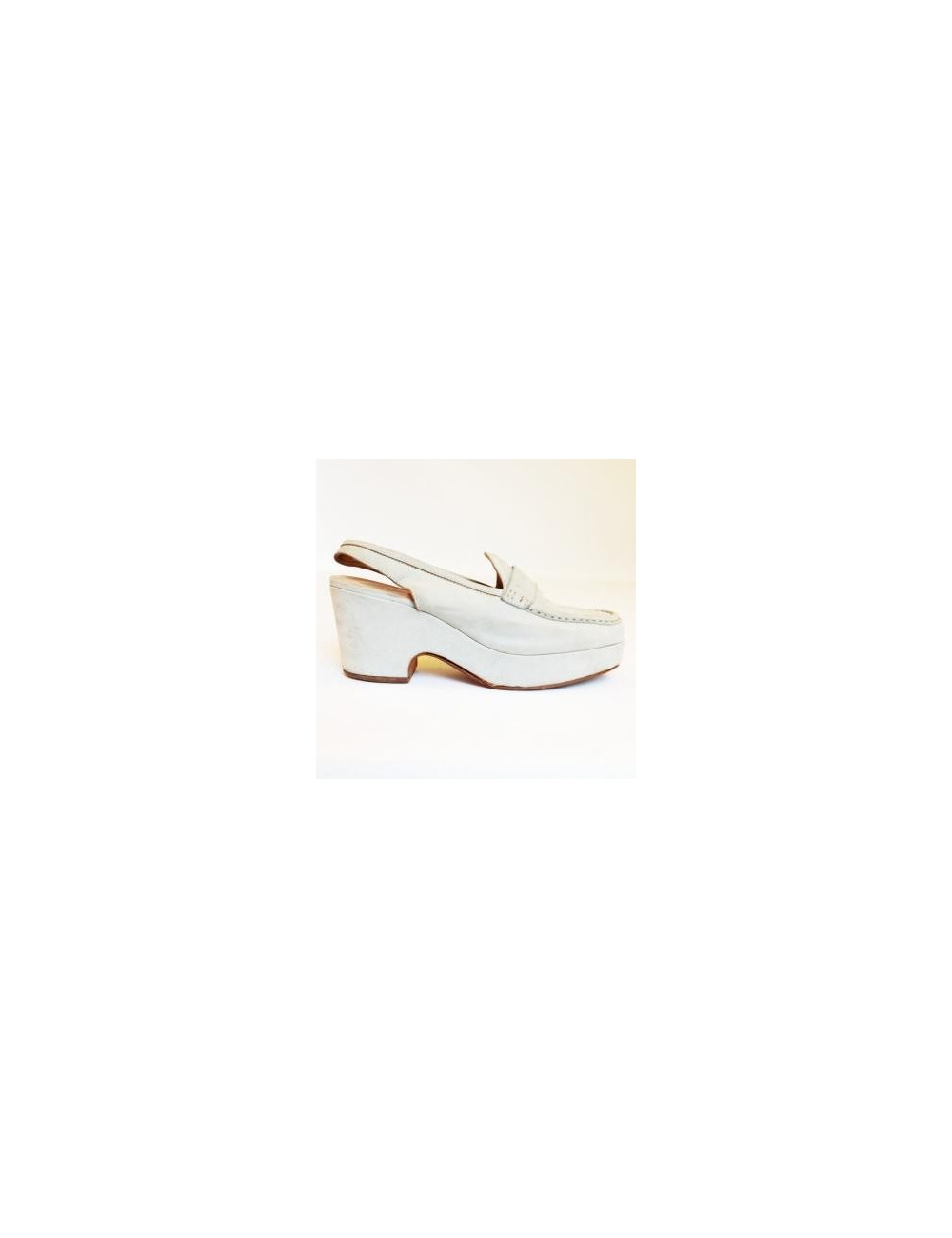 Sandales à talons compensés