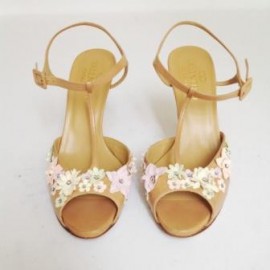 Sandals heels VALENTINO T39.5 beige flowers