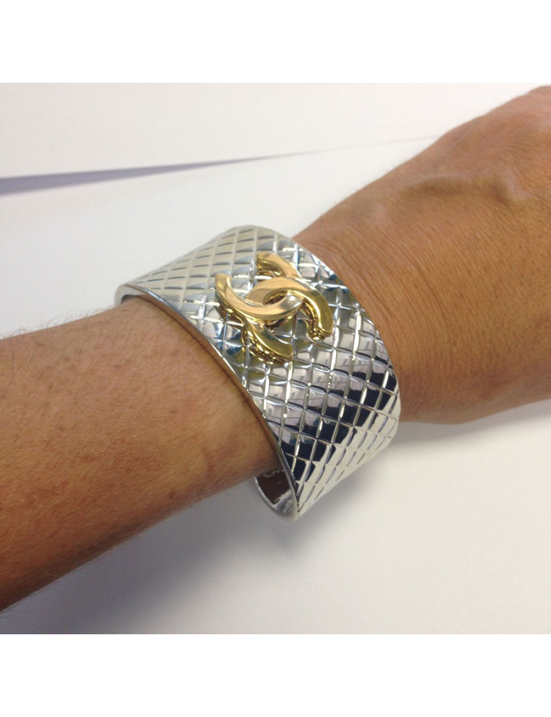 Manchette CHANEL argent palladié et métal doré