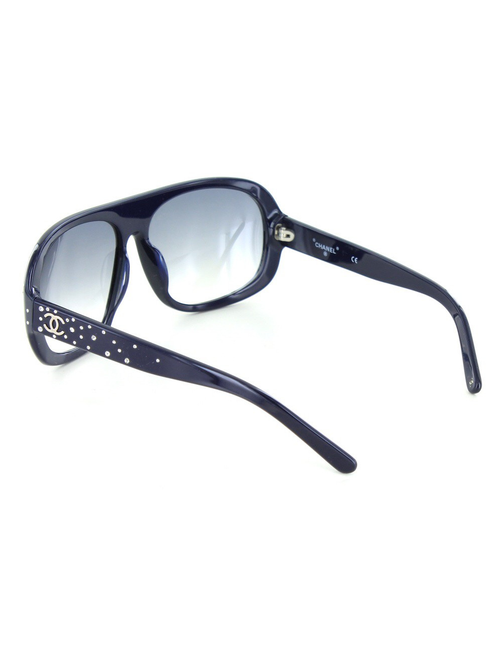 Lunettes de soleil CHANEL violettes