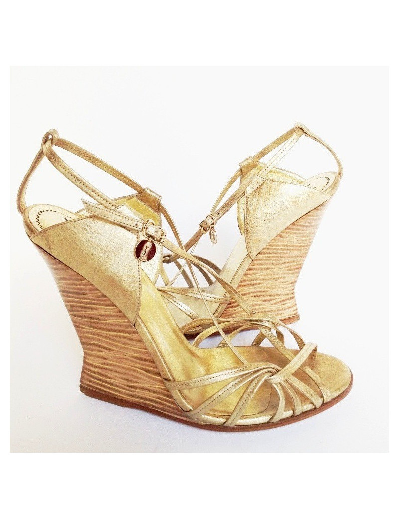 Sandals YVES SAINT LAURENT T 40 Golden