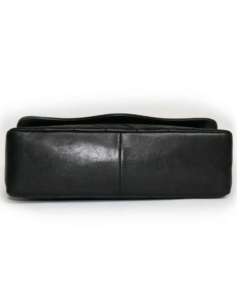 Sac CHANEL matelassé noir 