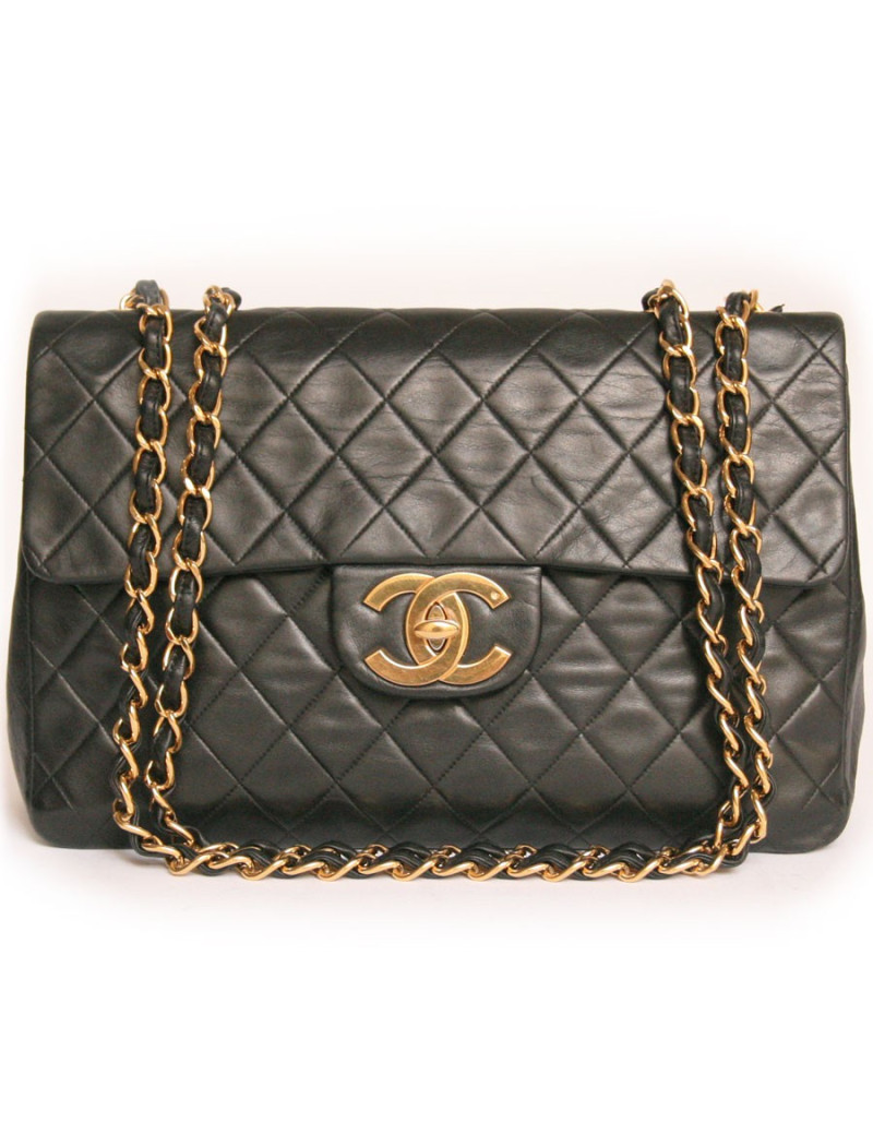 Maxi jumbo CHANEL matelassé noir vintage