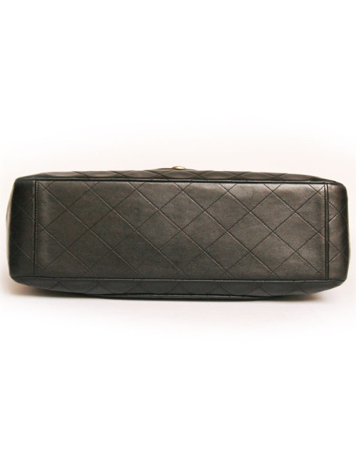 Maxi jumbo CHANEL matelassé noir vintage