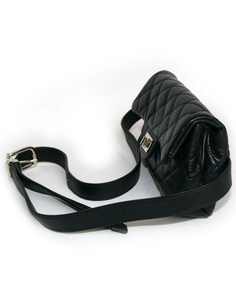 ceinture pochette CHANEL matelassée noire