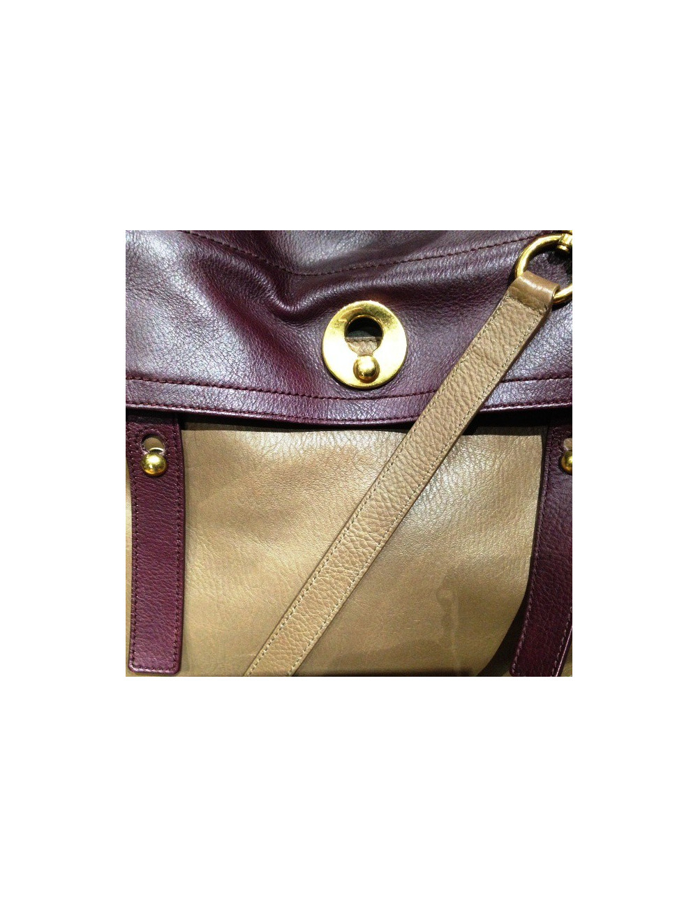 2 YVES SAINT LAURENT Muse bag