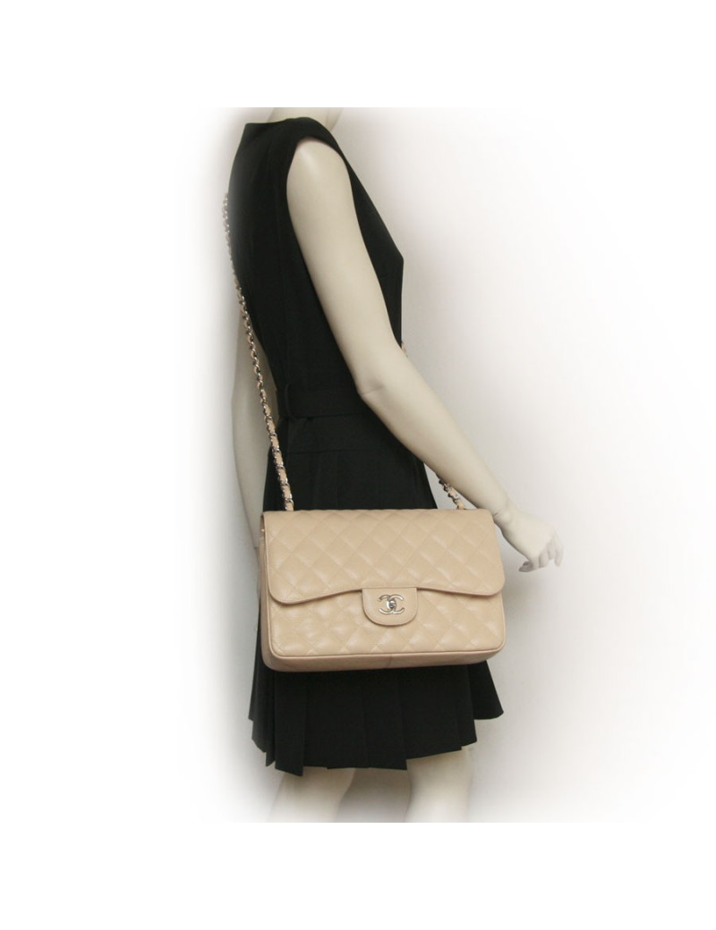 Sac Jumbo CHANEL cuir caviar beige