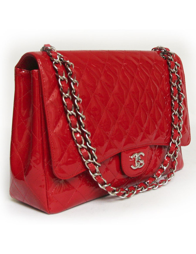 Sac maxi jumbo  CHANEL cuir verni rouge
