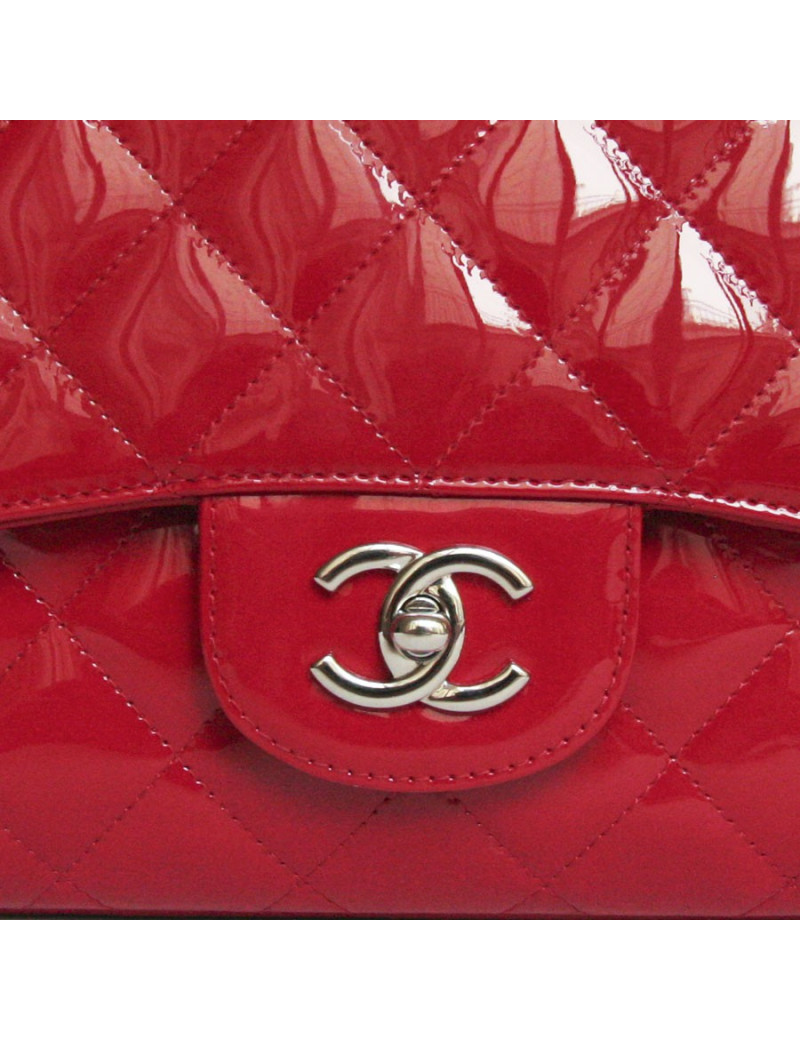 Sac maxi jumbo  CHANEL cuir verni rouge