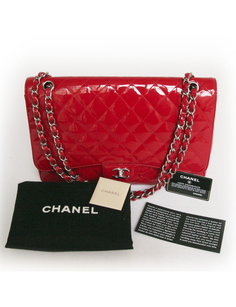 Sac maxi jumbo  CHANEL cuir verni rouge