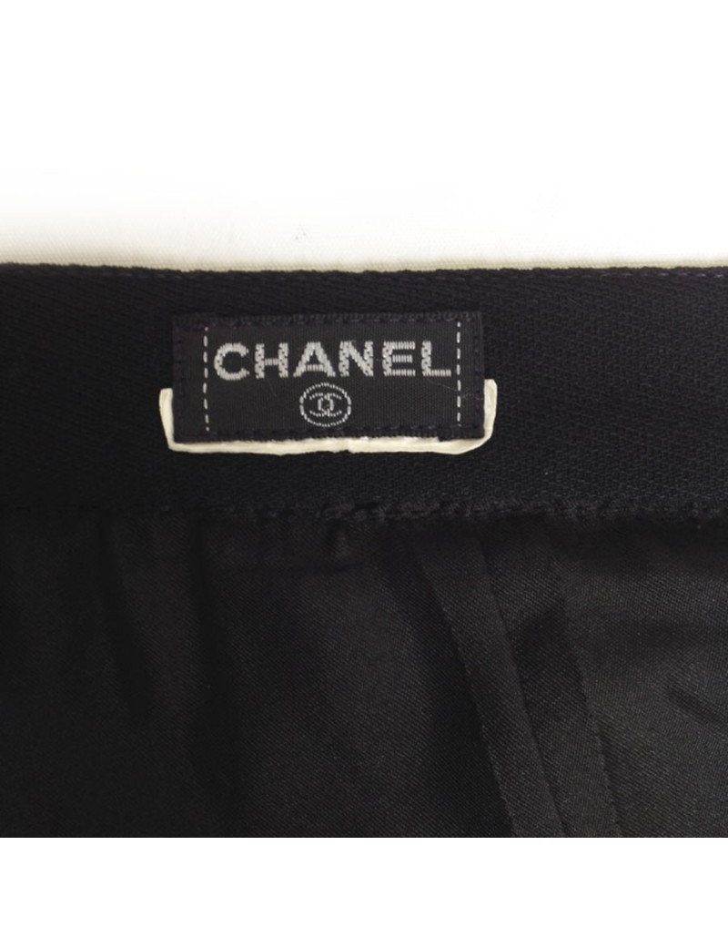 Jupe CHANEL noire en laine T38