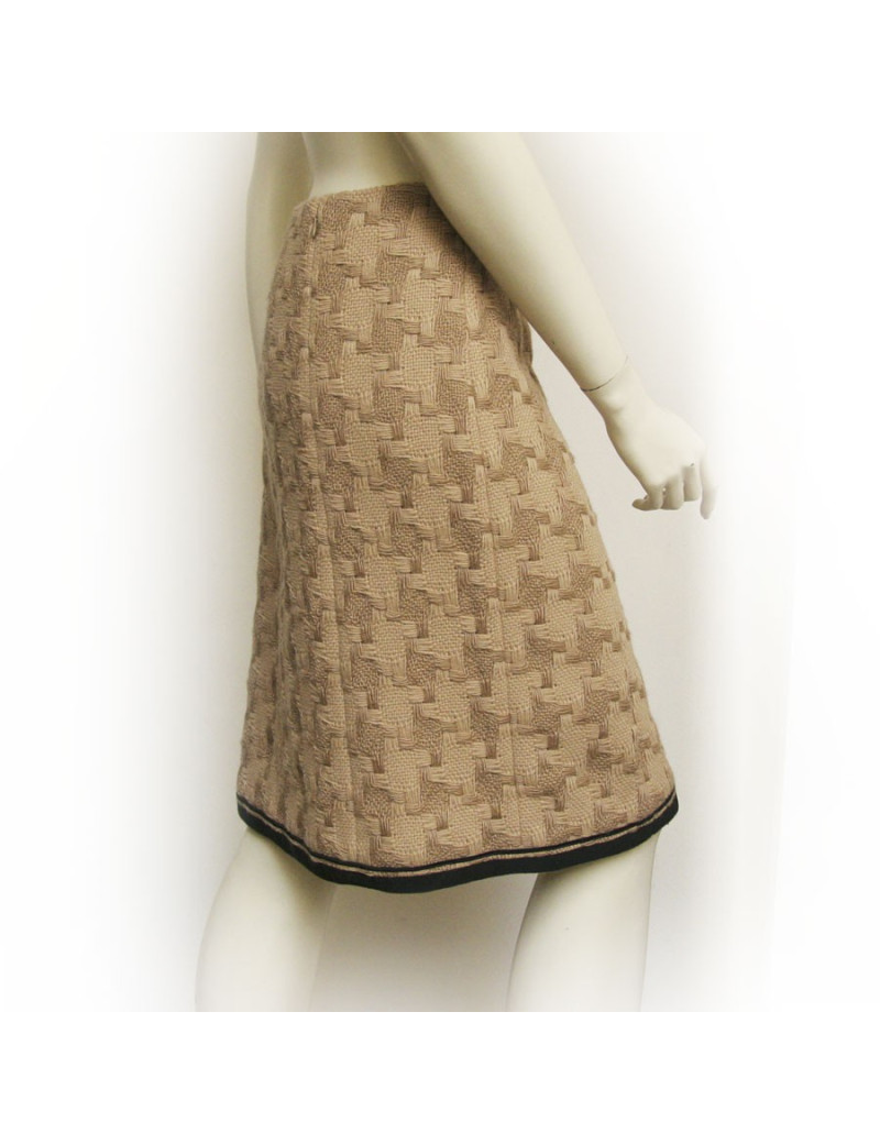 Jupe CHANEL en laine camel 