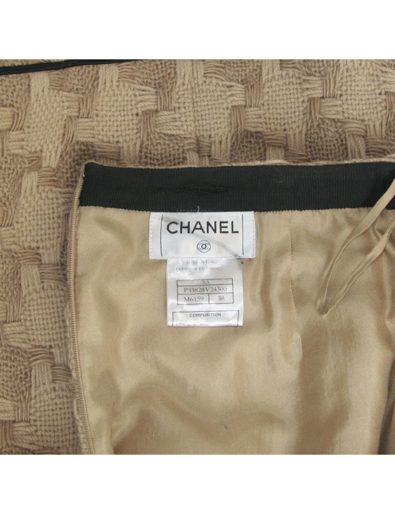 Jupe CHANEL en laine camel 
