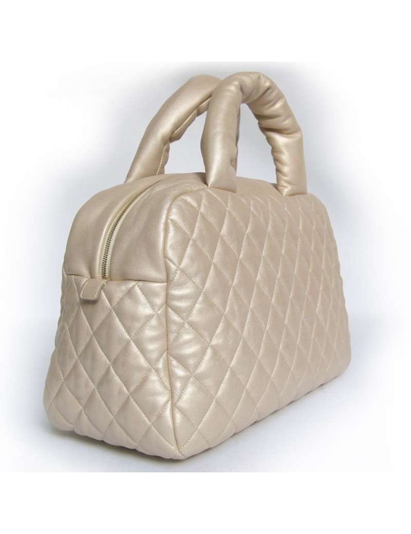 Sac Cocoon CHANEL en cuir d'agneau beige