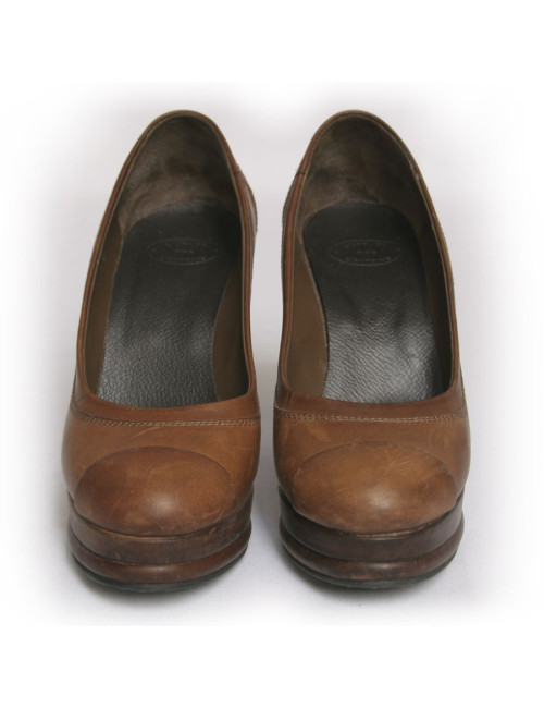 Escarpins CHANEL T 36.5 cuir havane