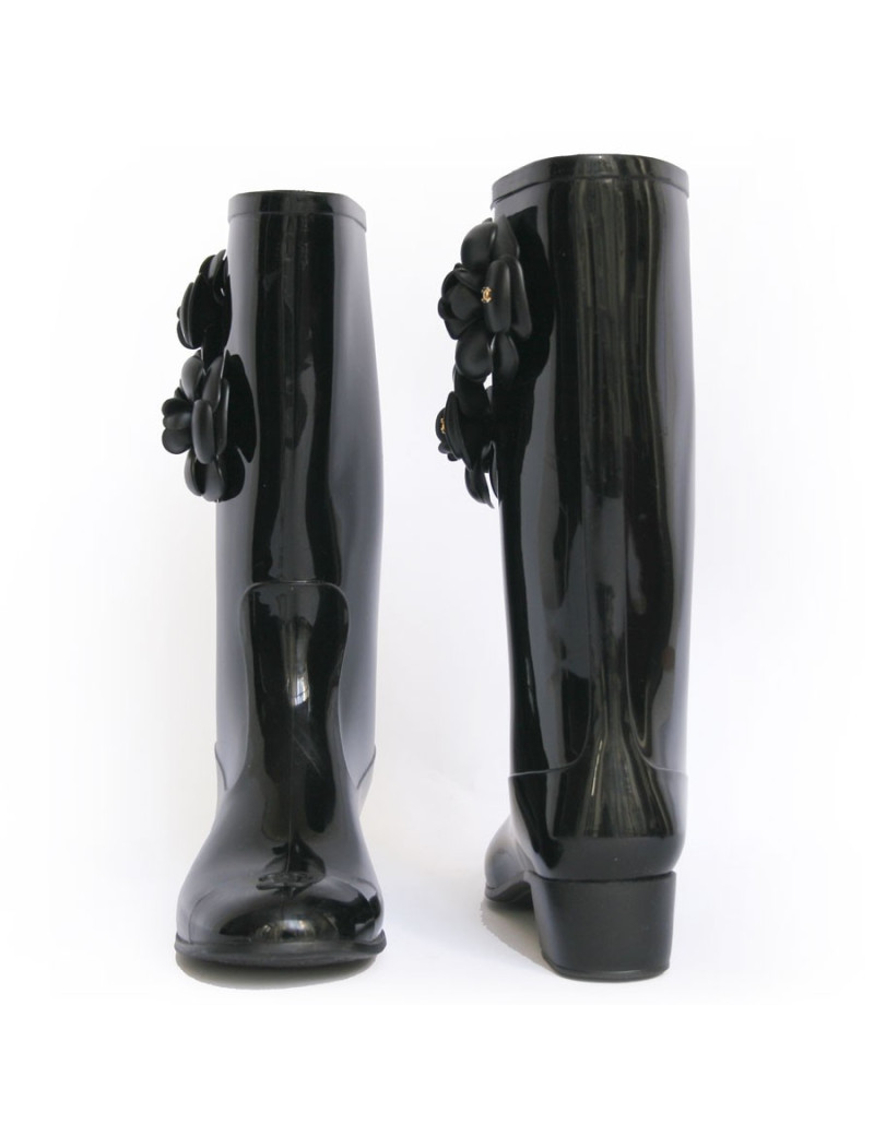 Bottes de pluie CHANEL T37 noires avec camélias