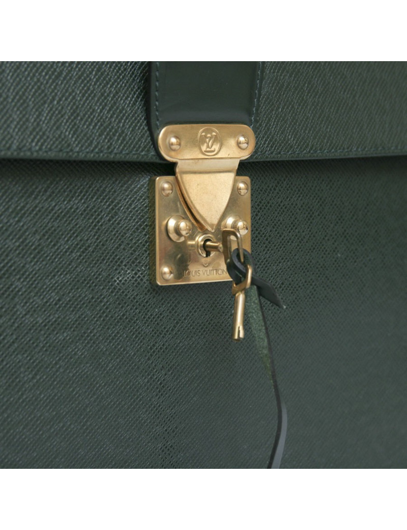 porte-documents Robusta  LOUIS VUITTON cuir taiga vert 