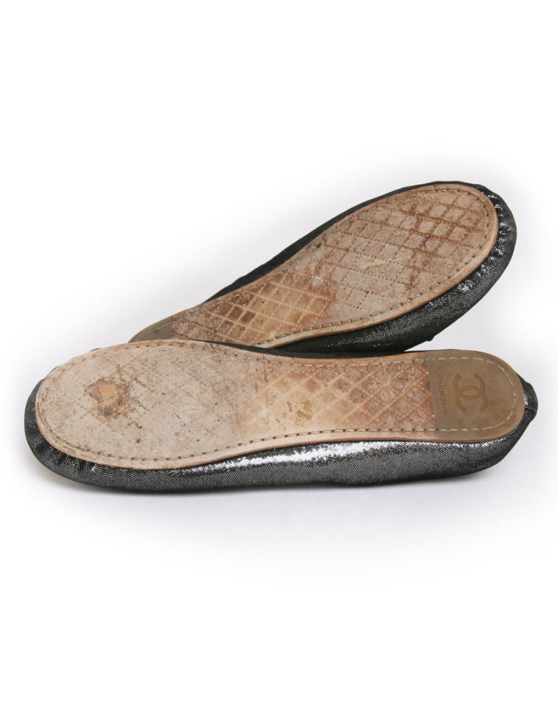 Ballerines CHANEL T 37  cuir lamé gris