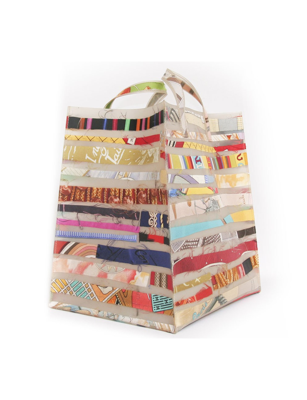 Sac HERMES plastique et rubans foulards