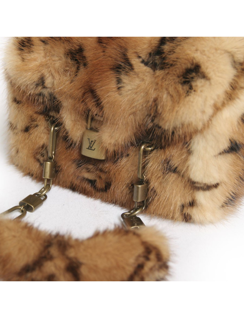 Mini sac LOUIS VUITTON "les extraordinaires" vison