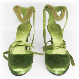 Sandals Gucci Green Velvet T38