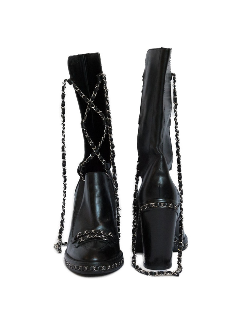 Boots CHANEL en cuir noir T40