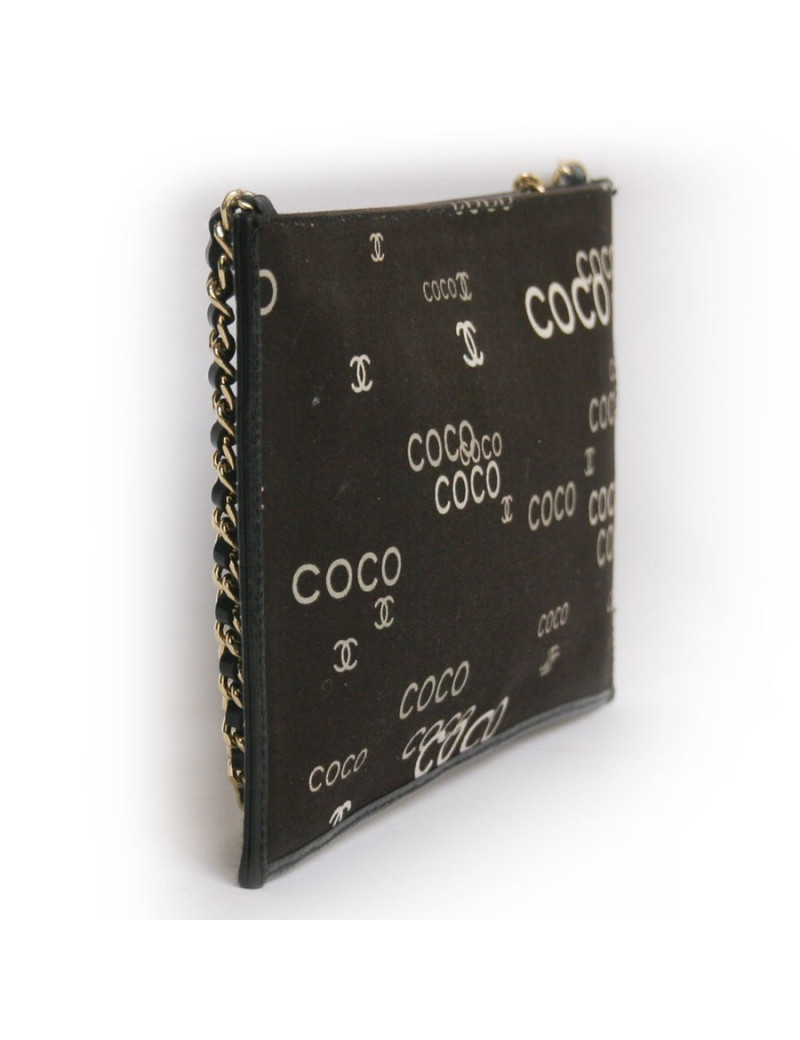 Pochette CHANEL monogram en toile noire