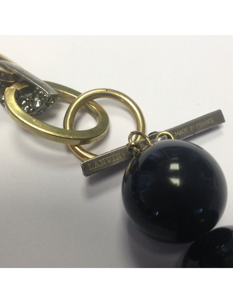 Collier LANVIN tête de tigre en résine ivoire et noire.