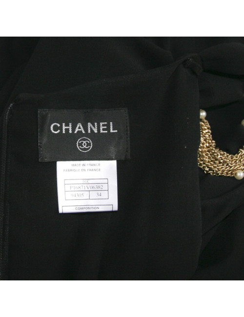 Robe CHANEL en soie noire T34