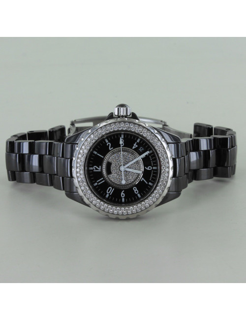 Montre J12 CHANEL diamants