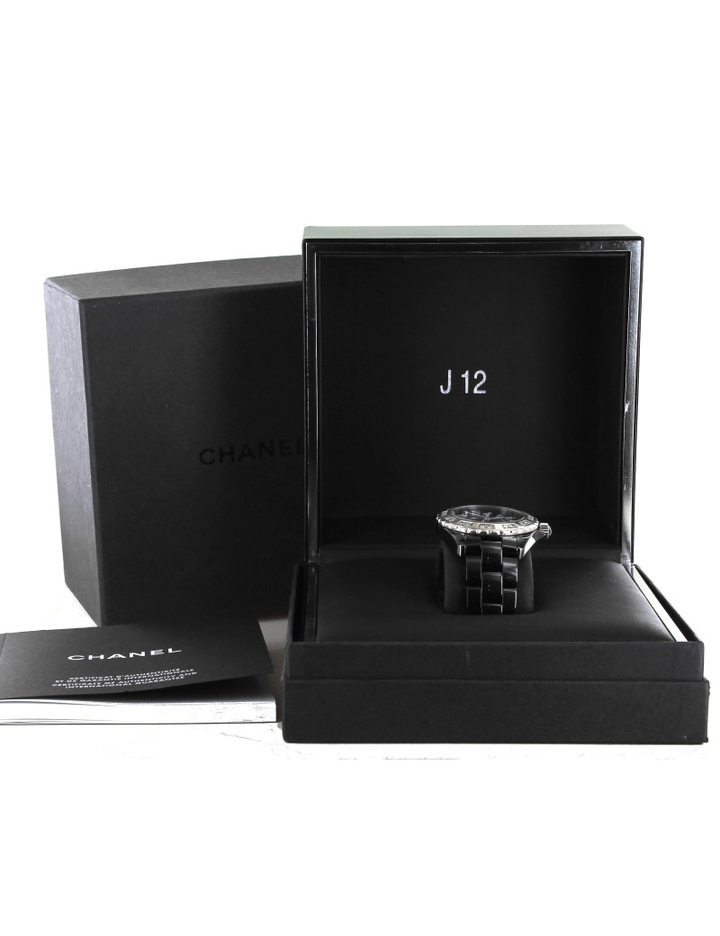 Montre J12  CHANEL ceramique noire et diamants