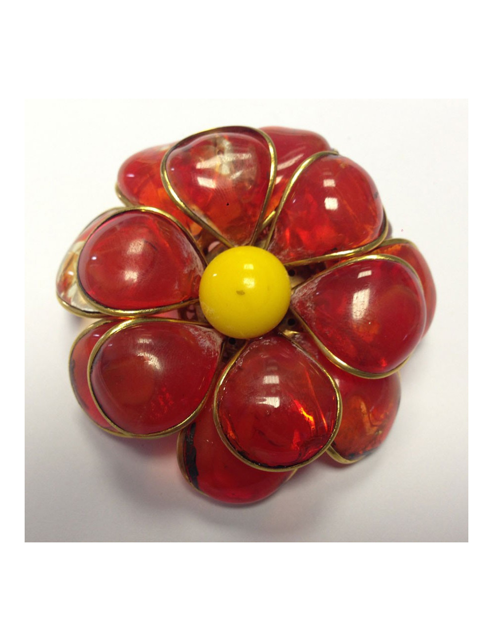 Broche Marguerite de Valois en pâte de verre 