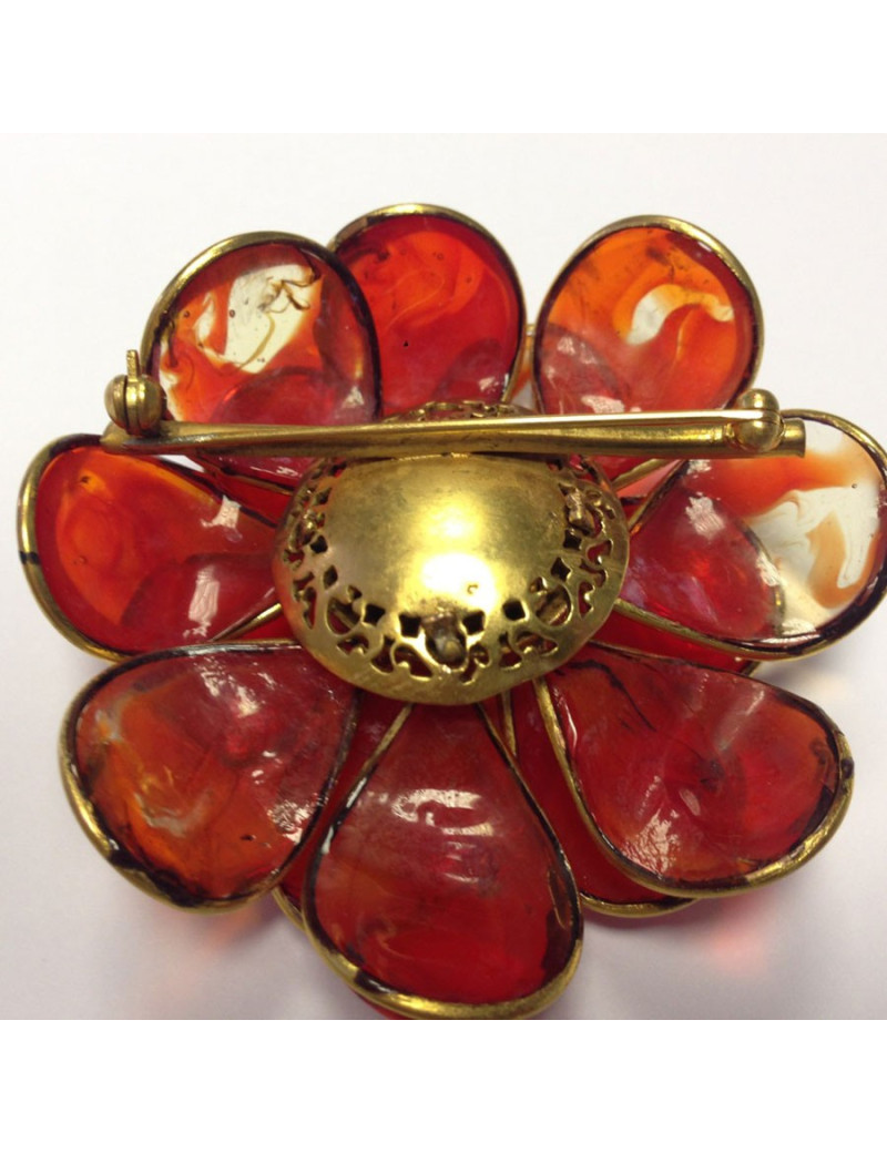 Broche Marguerite de Valois en pâte de verre 