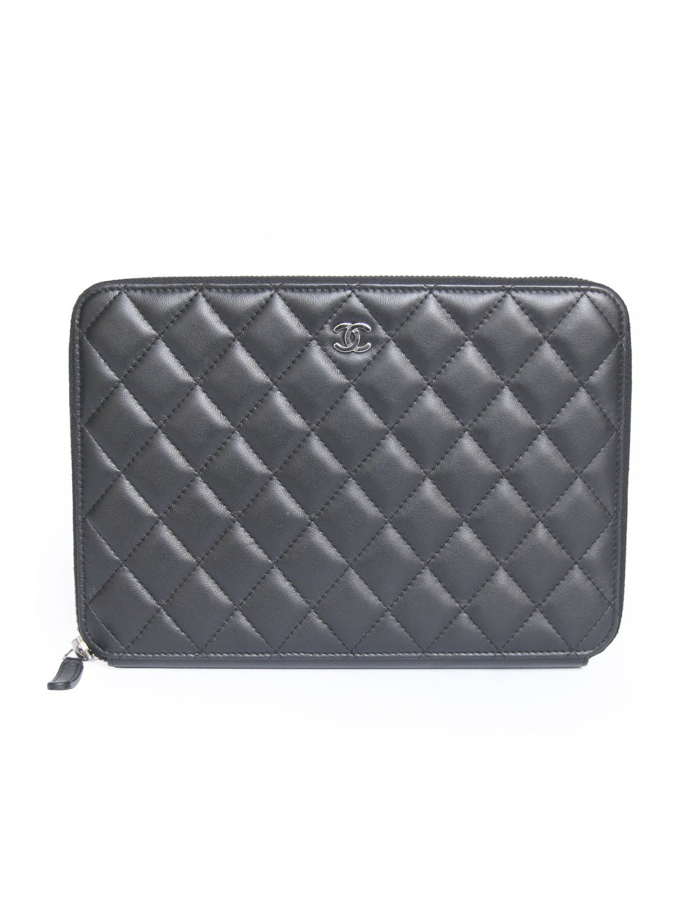 Sac pochette CHANEL matelassé noir