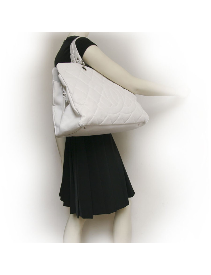 Grand sac shopping CHANEL veau grainé blanc
