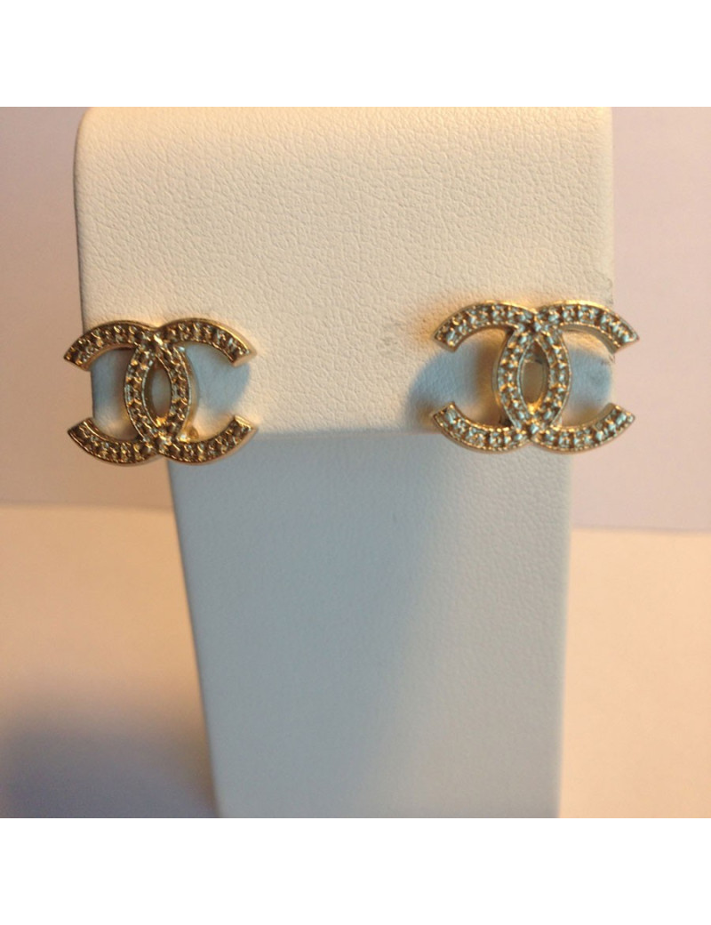 Clous d'oreille CHANEL cloutés dorés or pâle