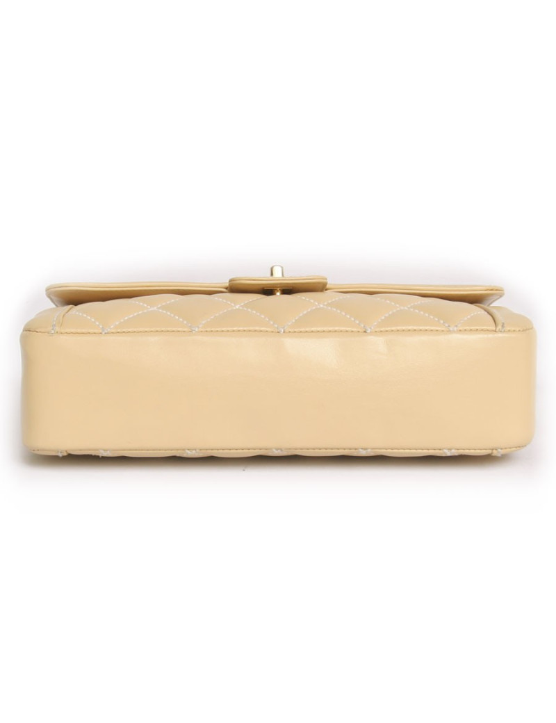 Sac CHANEL matelassé Beige