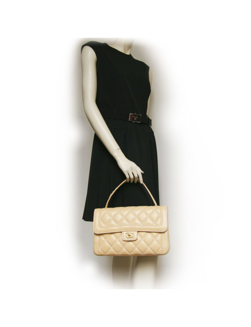 Sac CHANEL matelassé Beige