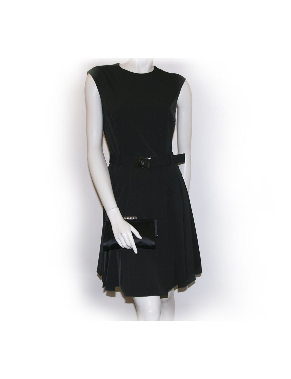 Pochette du soir YVES SAINT LAURENT en satin noir 