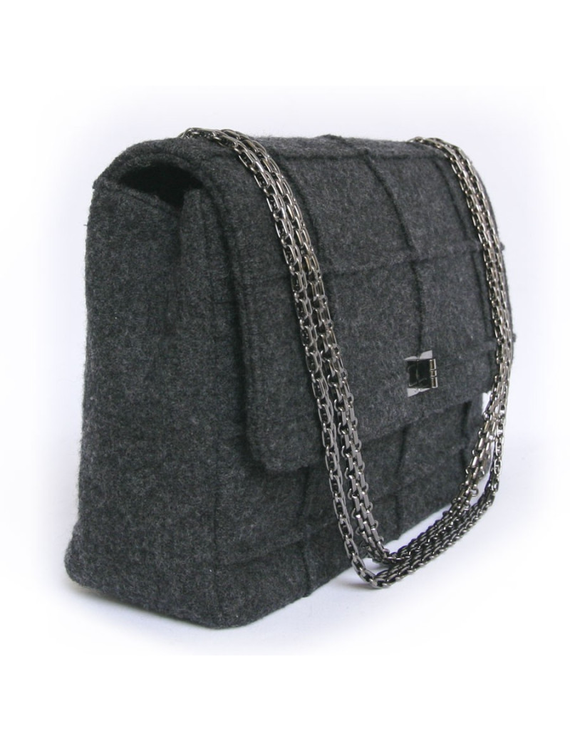 Sac CHANEL  fermoir 2.55 laine bouillie gris