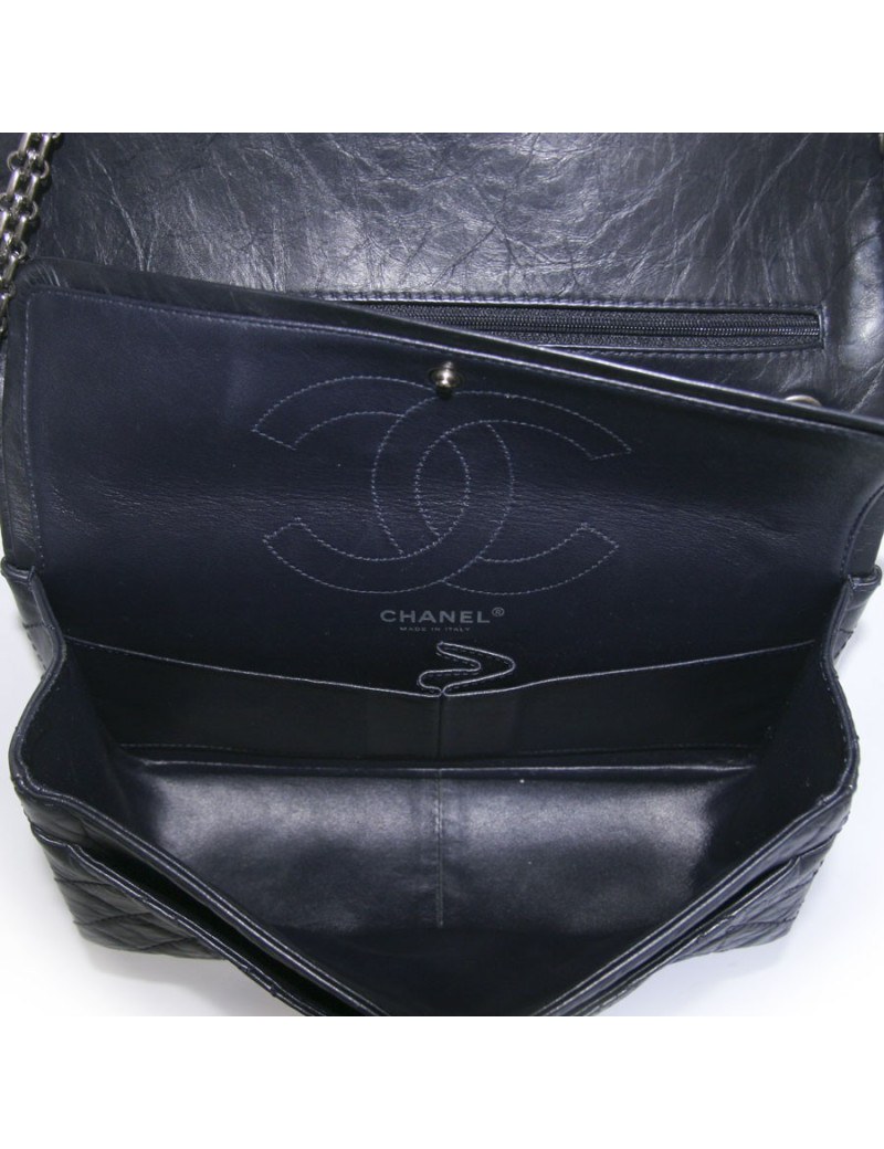 Sac CHANELE timeless bleu marine cuir vieilli